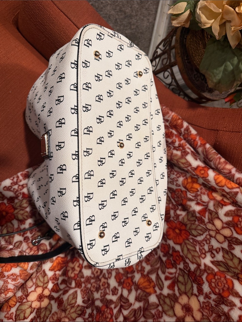Dooney & Bourke White Logo Satchel with Black Trim and Straps - Picture 4 of 13